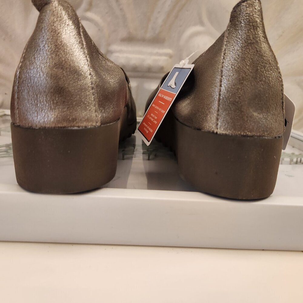 Aetrex "Liz" Brushed Silver Pull on Shoes. NIB. Size EU 43/US 11.5-12 - Picture 7 of 12